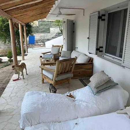 Σπίτι διακοπών Bella Dacha Cosy Country House In Milos Gialtra 2 Br Αιδηψός