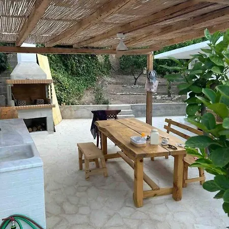 Σπίτι διακοπών Bella Dacha Cosy Country House In Milos Gialtra 2 Br *