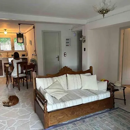 Bella Dacha Cosy Country House In Milos Gialtra 2 Br *